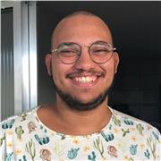 Professor de ciências biológicas, com experiências em aulas remotas e EAD